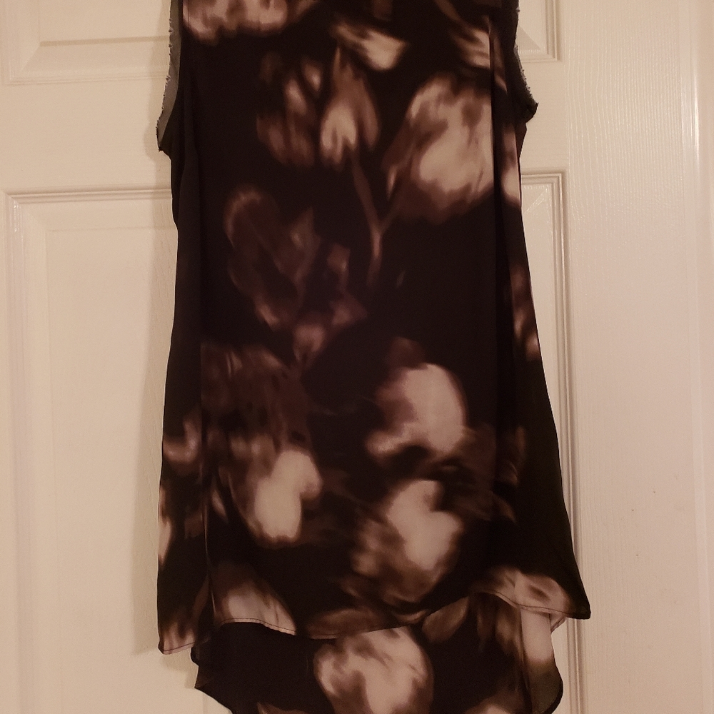 Medium black and cream abstract high low tank